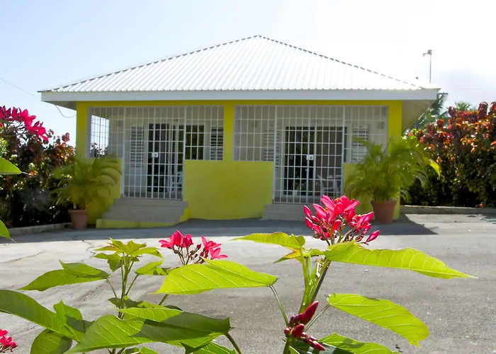 Adulo Apartments
